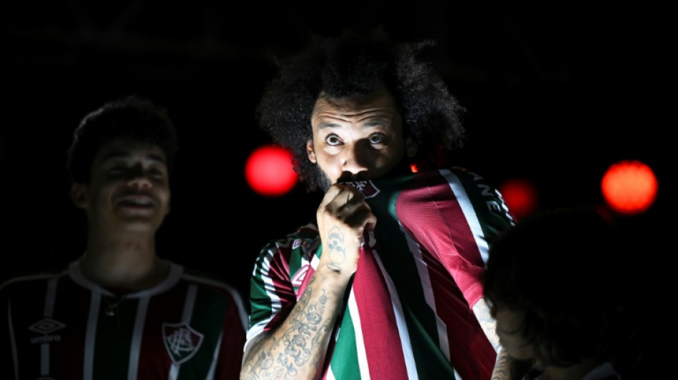 Aos 36 anos, Marcelo anuncia aposentadoria do futebol