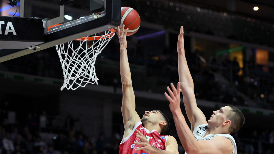 Basket: Trento fa la storia, vince sua prima Coppa Italia