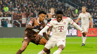 Bayern's Davies extends until 2030, rebuffing Real Madrid