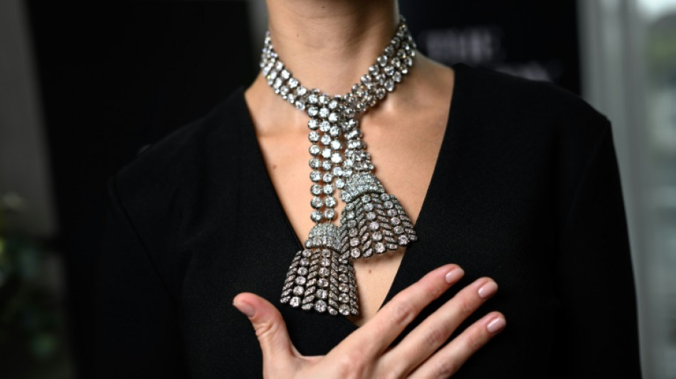 Mysterious diamond-laden necklace fetches $4.8 mn in Geneva auction