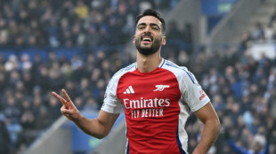 Super-sub Merino strikes late as Arsenal sink Leicester