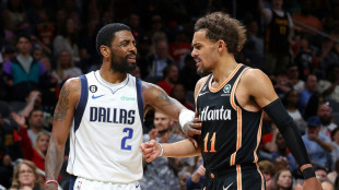 Irving e Young vão substituir Davis e Antetokounmpo no All-Star Game