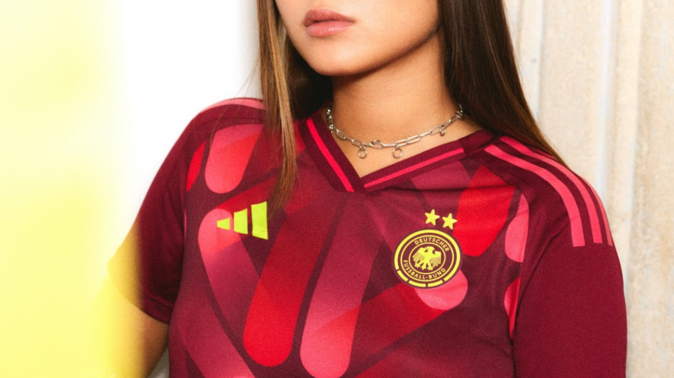 Rot- und Rosatöne: DFB-Frauen mit neuem EM-Trikot