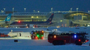 Canada: un avion se retourne à l'atterrissage, 18 blessés