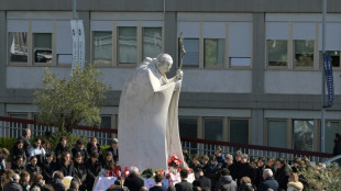 Vatikan: Papst verbringt erneut "erholsame" Nacht im Krankenhaus