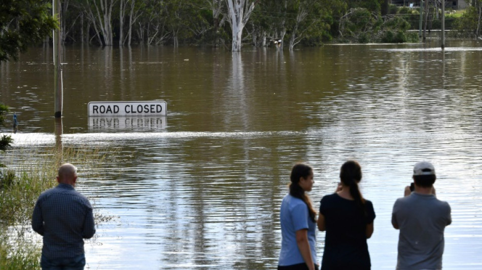 Australia battles spread of Japanese encephalitis 