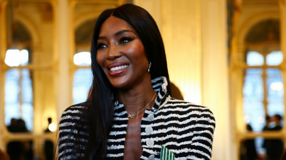 Exmodelo británica Naomi Campbell apela sanción por manejo de su organización benéfica