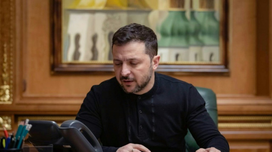 Zelensky se reúne com vice americano para tentar conter a aproximação entre Putin e Trump