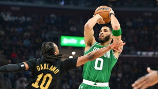 Tatum, White shine as Celtics down Cavs