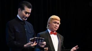 'Trump' thrills fans at Hong Kong theatre's last hurrah