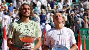 Tsitsipas sigue quinto y Davidovich asciende al puesto 27 en la ATP