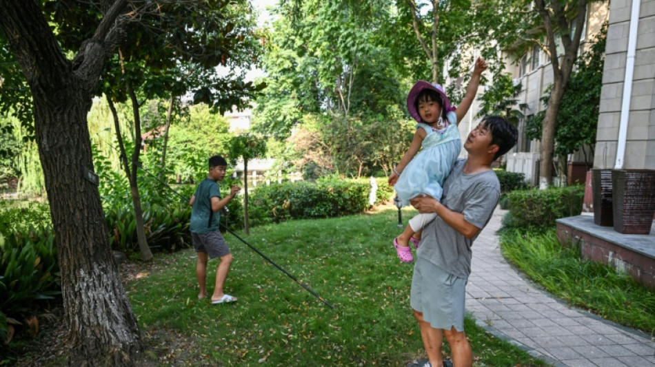 China's 'full-time dads' challenge patriarchal norms