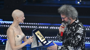 Simone Cristicchi vince il Premio Sala Stampa Lucio Dalla