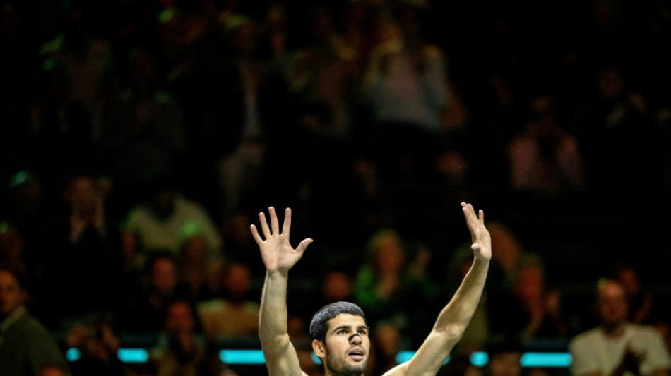 Alcaraz vence Pedro Martínez e vai à semifinal do ATP 500 de Roterdã