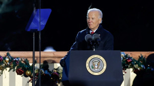 Biden avalia dar indultos preventivos ante ameaças do grupo de Trump (imprensa)