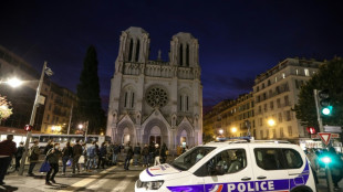 França julga acusado de matar franco-brasileira e mais duas pessoas na basílica de Nice em 2020