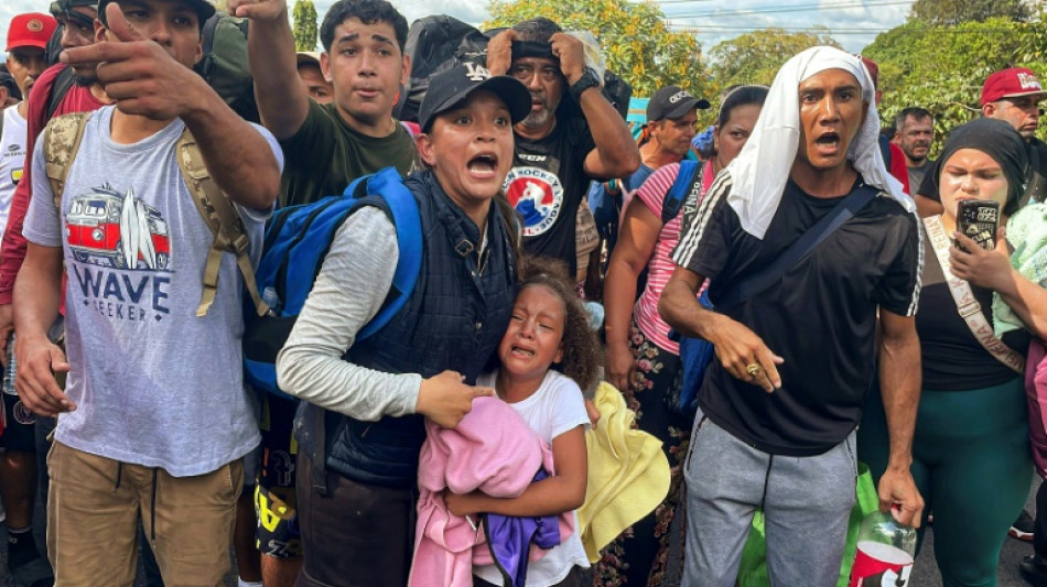 Caravana de migrantes deseja retornar à Venezuela por medo de políticas de Trump