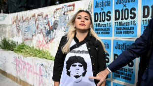 Il n'y avait rien de "médical" dans la chambre de Maradona, témoignent des policiers au procès