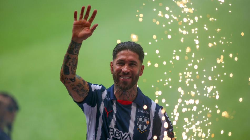 Sergio Ramos chega ao Monterrey com promessa de títulos e de "não viver do passado"