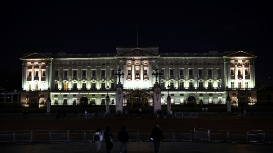 Realeza britânica tem início de ano difícil, marcado pelos cânceres de Charles e Kate