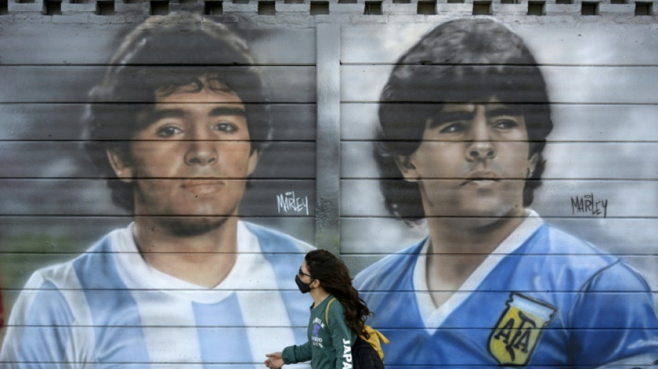 Julgamento pela morte de Diego Maradona começa na Argentina