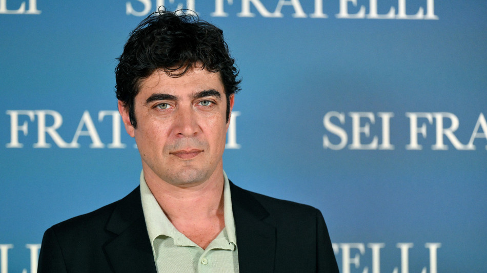 Scamarcio, 'Sei fratelli un film romantico che parla a tutti'