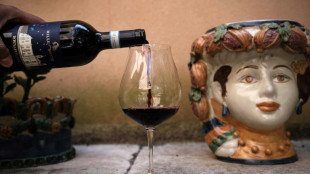 Italy seen overtaking France as world's largest wine producer 