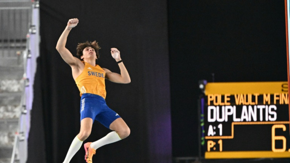 Athlétisme: Duplantis champion du monde en salle à la perche avec 6,15 m