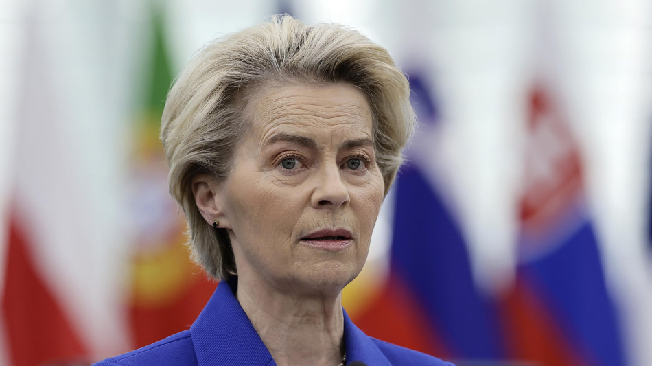 Portavoce Commissione, 'von der Leyen si è ripresa da polmonite'