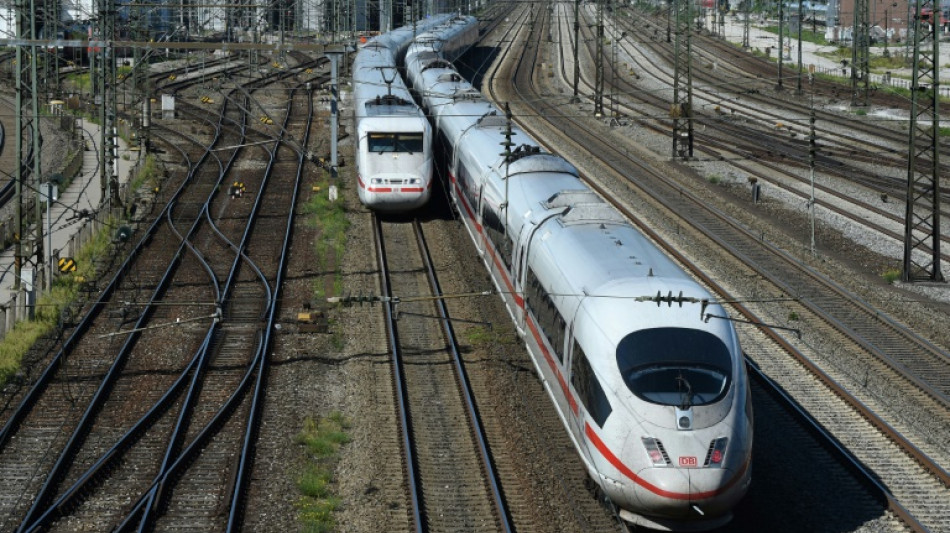 Mehr Bahnreisende nutzen kombinierte Zug- und Flugtickets