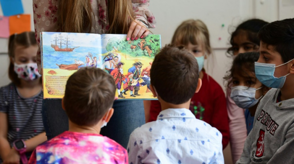 Umfrage: Mehr als ein Drittel der Eltern liest Kindern selten oder gar nicht vor