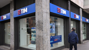 Dossier Tim domani al cda di Poste e Cdp