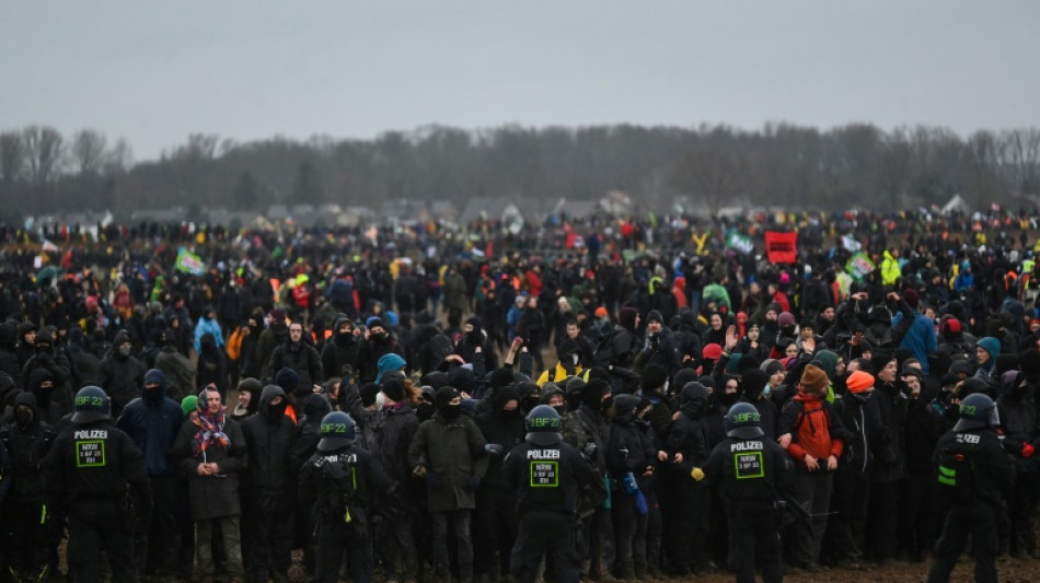 Clashes as Greta Thunberg joins anti-coal activists to save German village