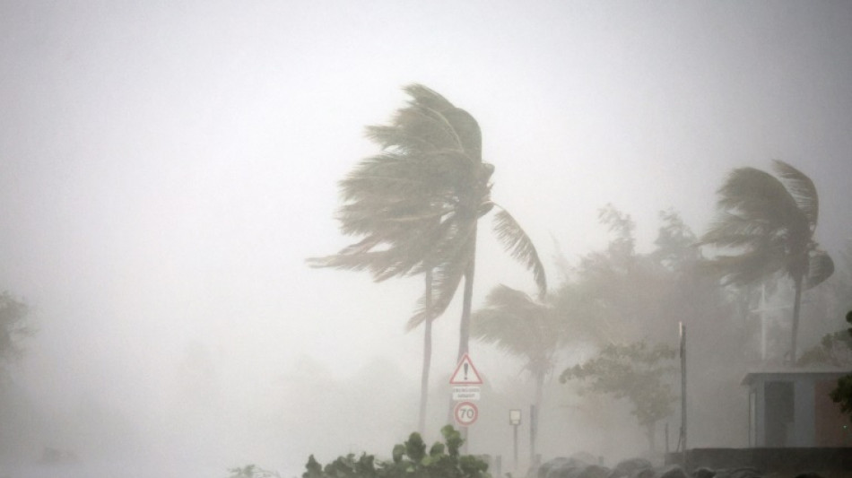 Three dead as cyclone Garance batters French island