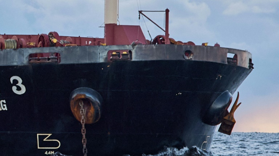 Barco chinês no centro das suspeitas sobre corte de dois cabos submarinos no Báltico