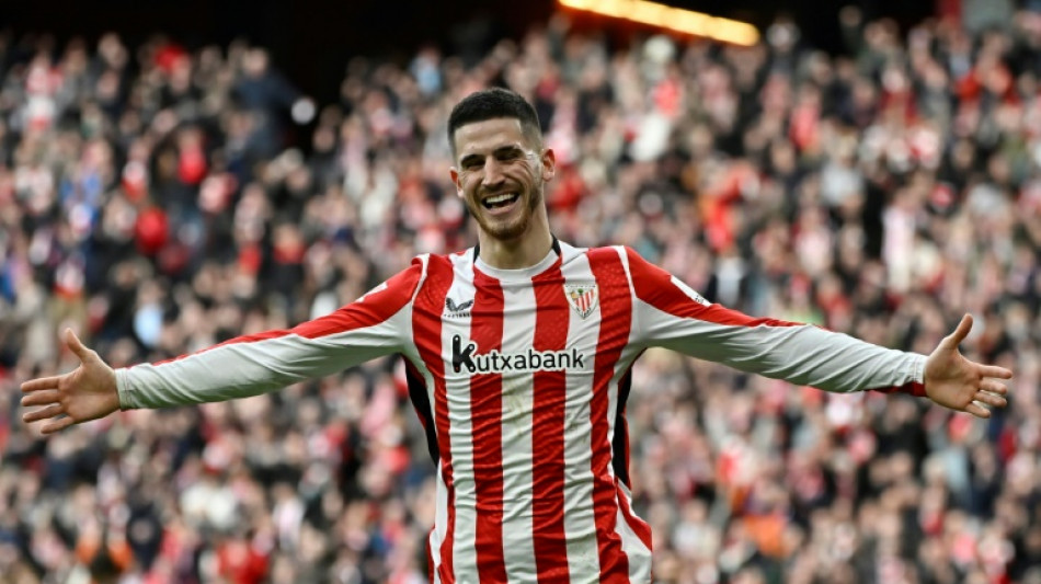 Athletic Bilbao vence Girona (3-0) com hat-trick de Sancet