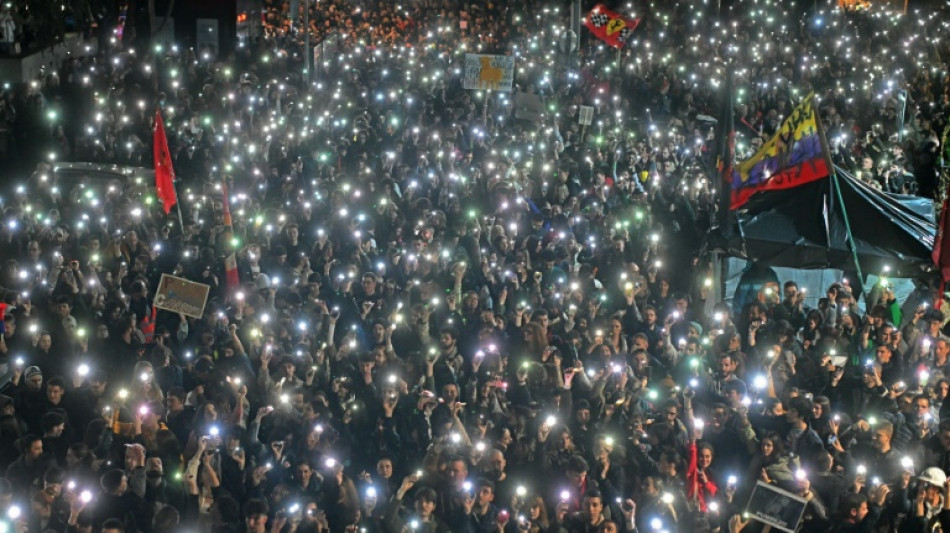 Zehntausende bei Massenprotesten gegen Regierung in Serbien erwartet