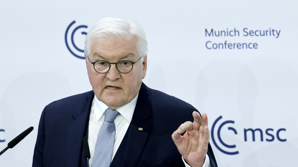 Steinmeier, 'Trump non ha riguardo delle regole'