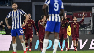 Europa League: 3-2 al Porto, la Roma agli ottavi