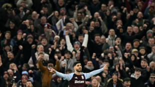 Aston Villa vence Cardiff (2-0) com 2 gols de Asensio e vai às quartas de final da FA Cup