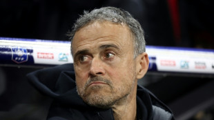 PSG renova com Luis Enrique até 2027