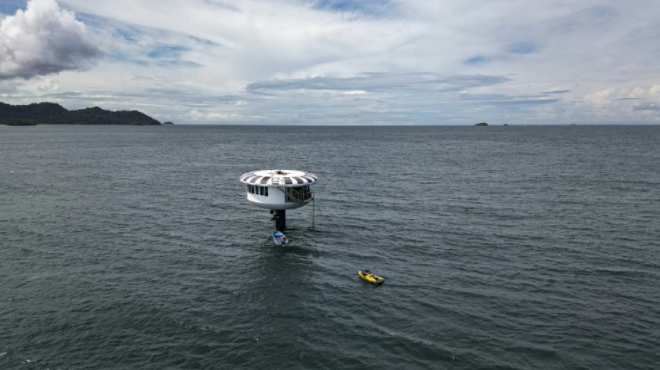 Vivir a 11 metros bajo el mar en Panamá en busca de un récord