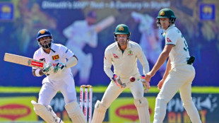 Mendis stranded on 85 as Australia bowl Sri Lanka out for 257