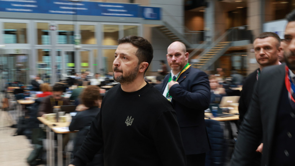 Zelensky, 'parteciperò alla riunione Ramstein in Germania'