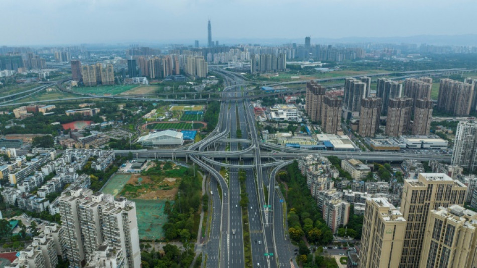 La megaciudad de Chengdu prorroga el confinamiento por el covid