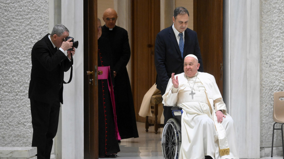 Il Papa, guerra contro l'Ucraina vergogna per l'umanità