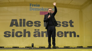 Lindner gibt sich trotz Zitterpartie kämpferisch: FDP "nicht endgültig besiegt"